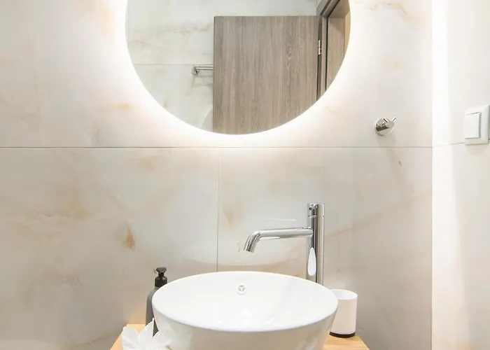 Windrose - Shared Pool Apartament *
